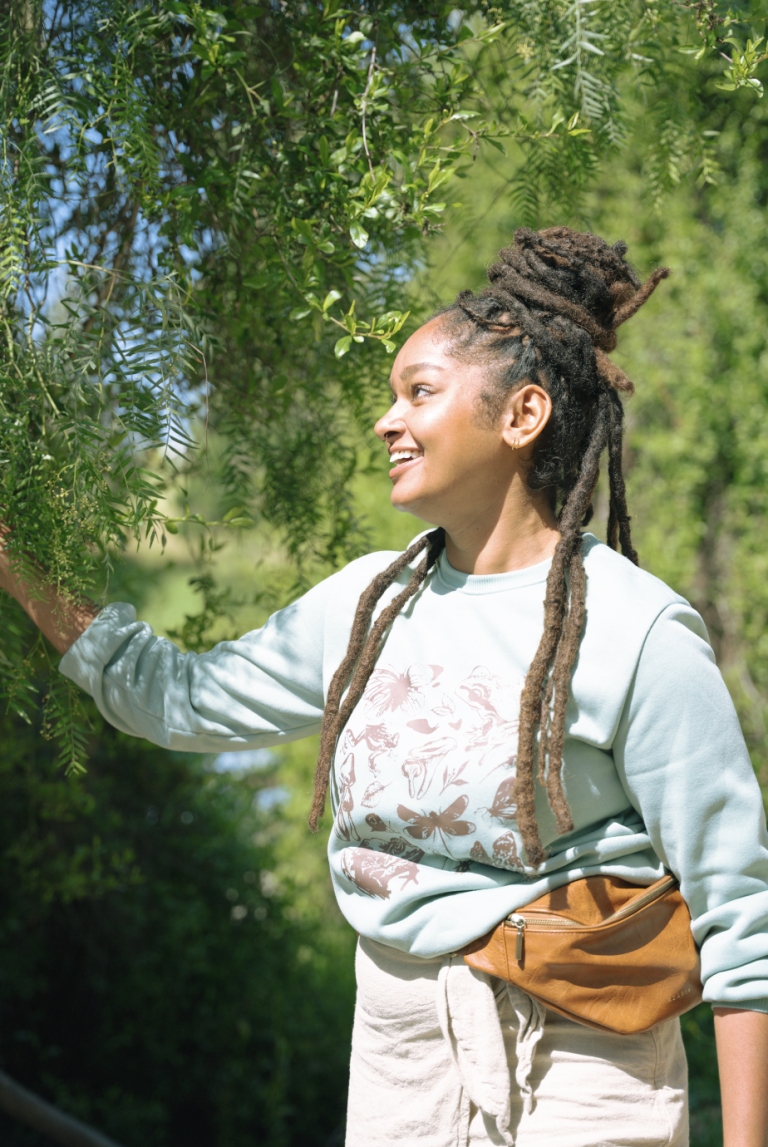 Photo on The Eyes and Ears Agency website