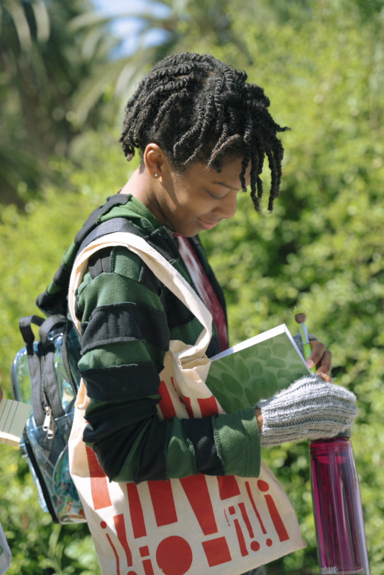 Photo on The Eyes and Ears Agency website