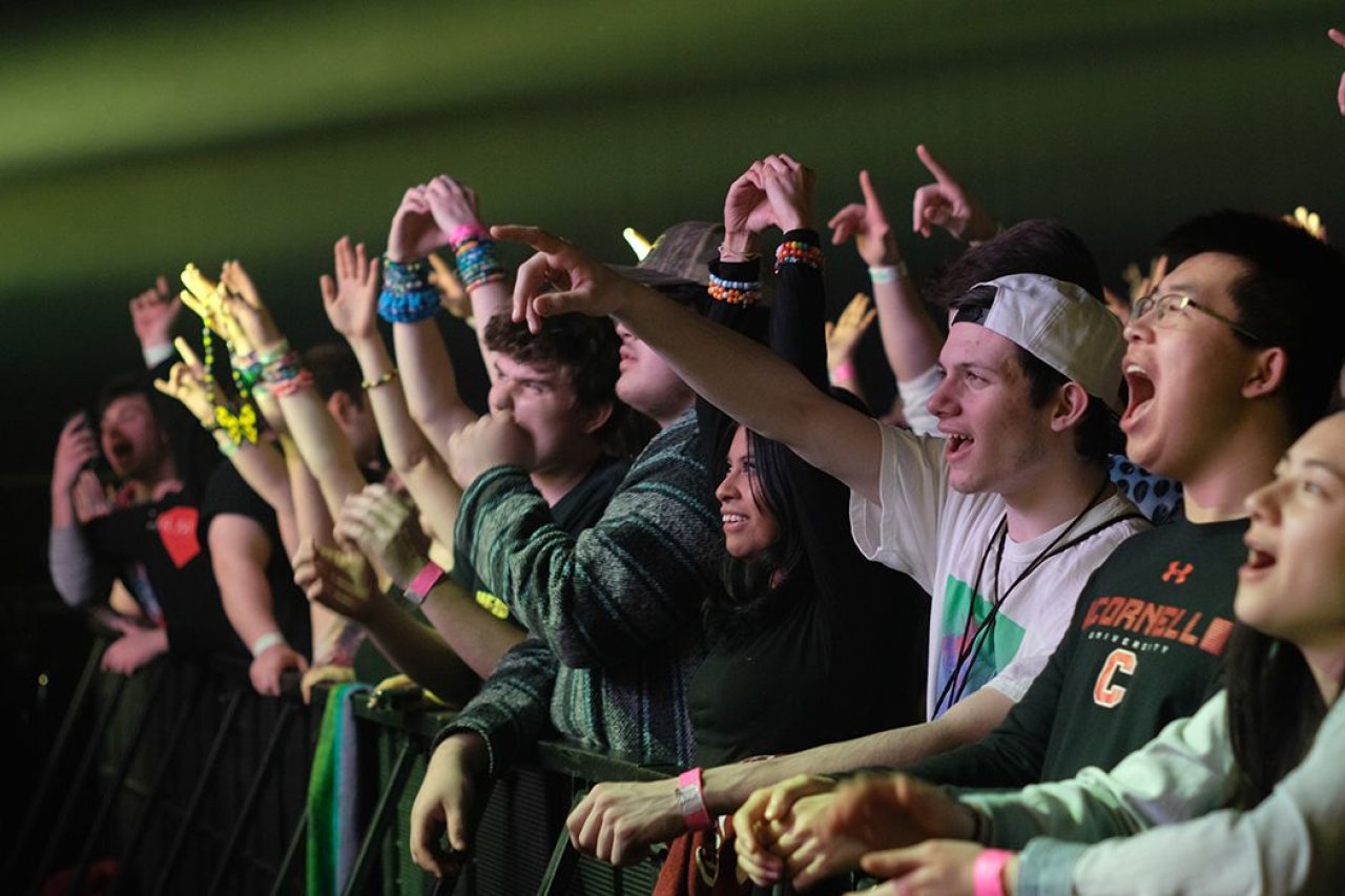 Photo on The Eyes and Ears Agency website