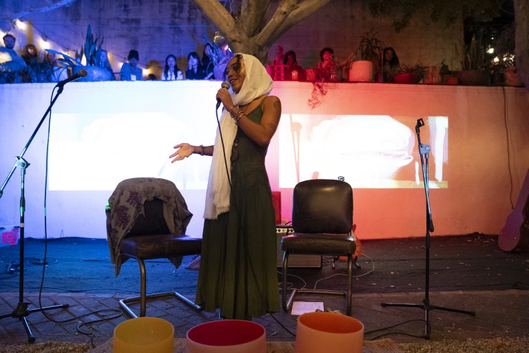 Photo on The Eyes and Ears Agency website