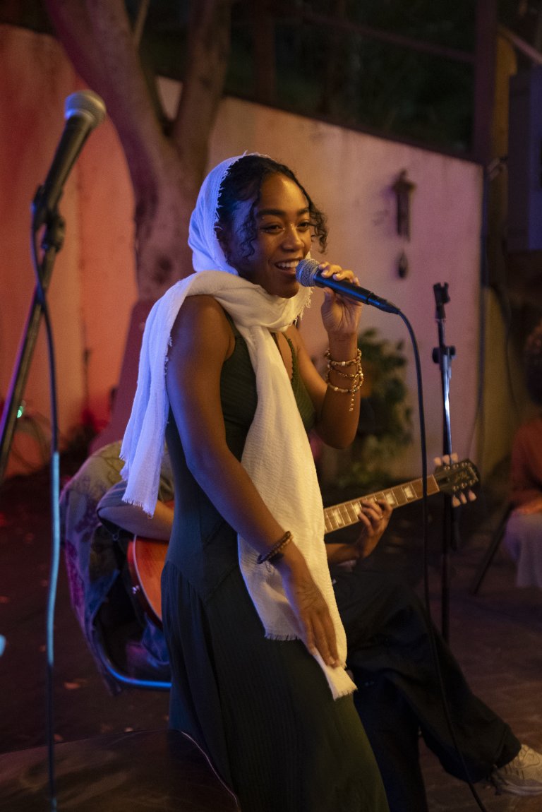 Photo on The Eyes and Ears Agency website