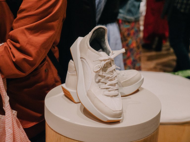 Photo on The Eyes and Ears Agency website