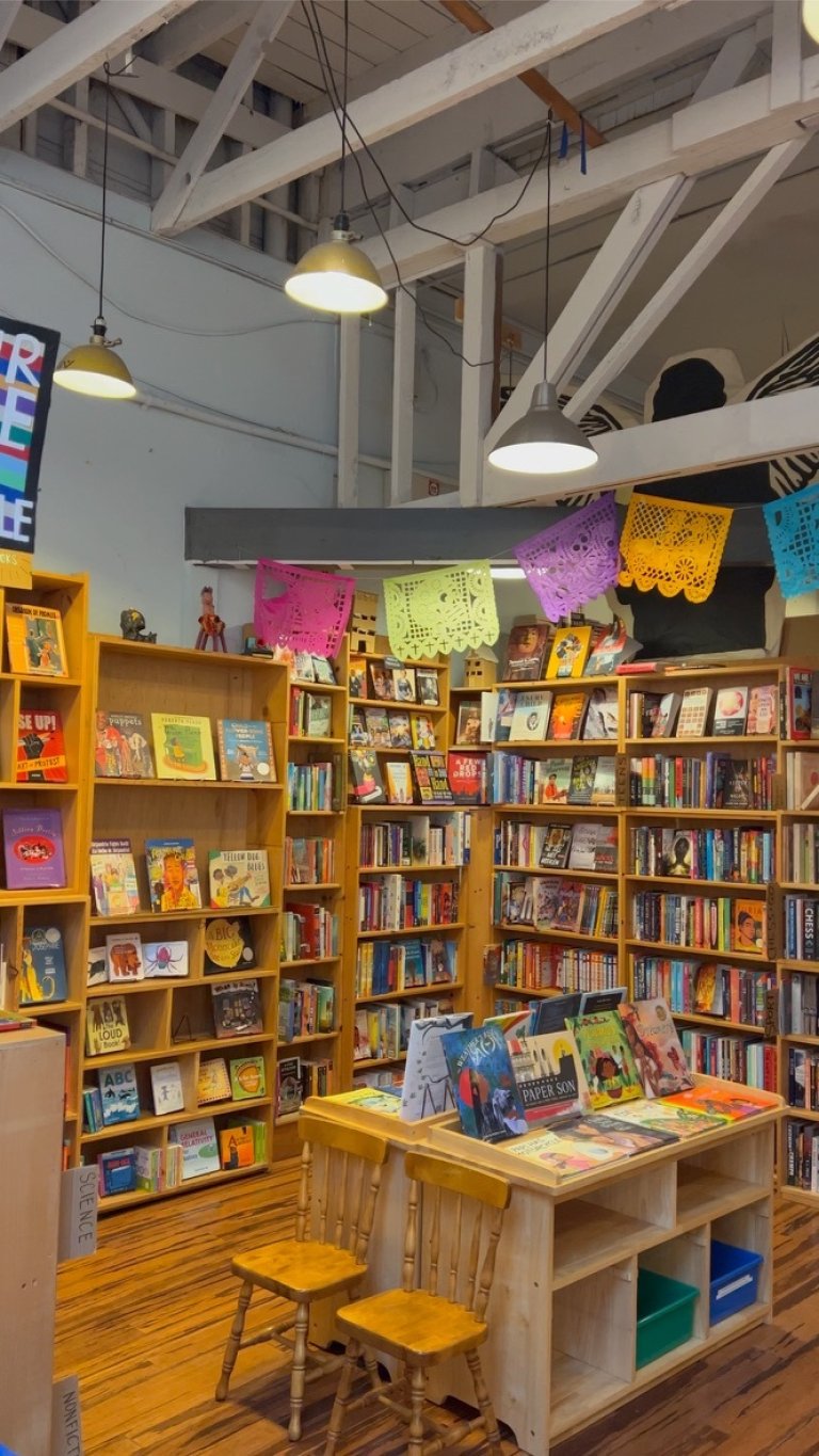 Photo on The Eyes and Ears Agency website