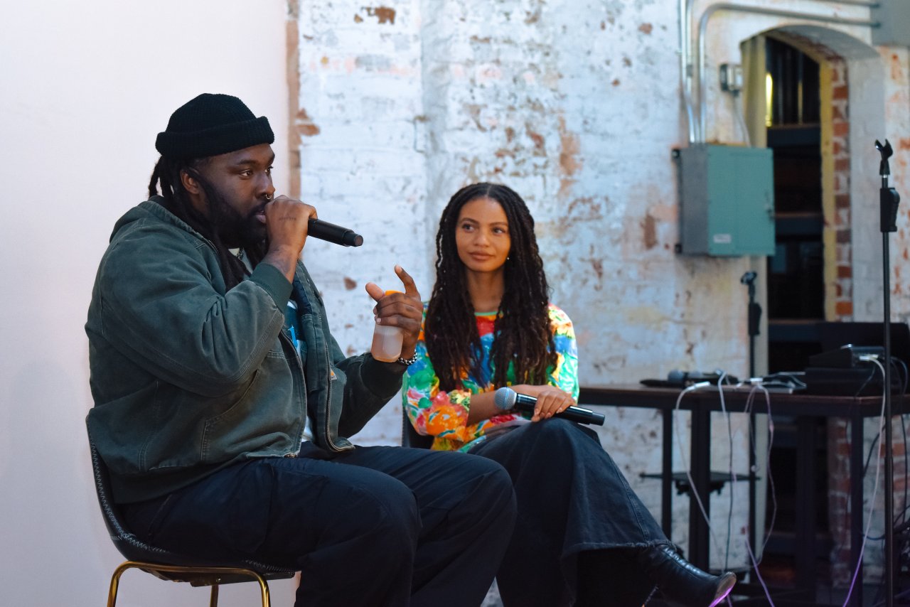 Photo on The Eyes and Ears Agency website