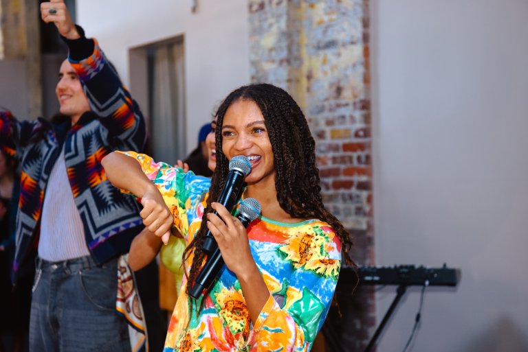 Photo on The Eyes and Ears Agency website