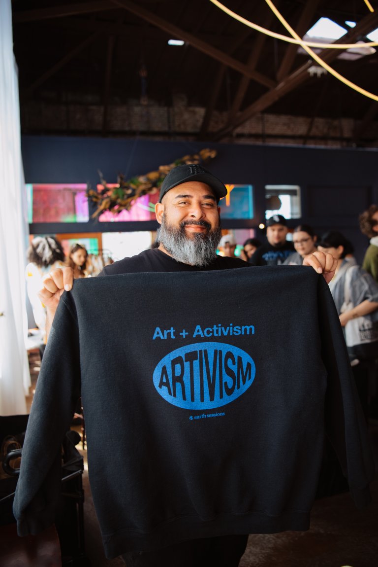 Photo on The Eyes and Ears Agency website