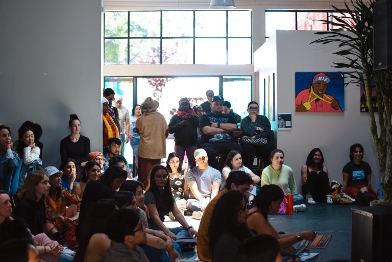 Photo on The Eyes and Ears Agency website